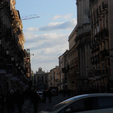 Catania Crossing B&B - Rooms & Comforts エクステリア 写真