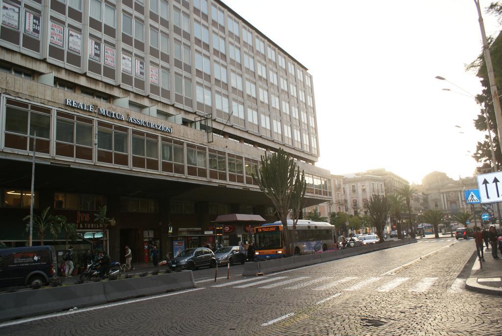 Catania Crossing B&B - Rooms & Comforts エクステリア 写真