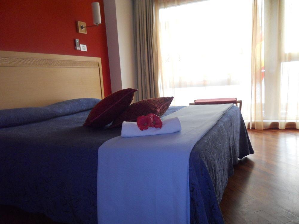 Catania Crossing B&B - Rooms & Comforts エクステリア 写真