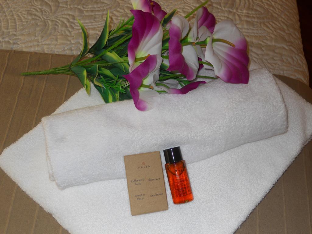 Catania Crossing B&B - Rooms & Comforts エクステリア 写真