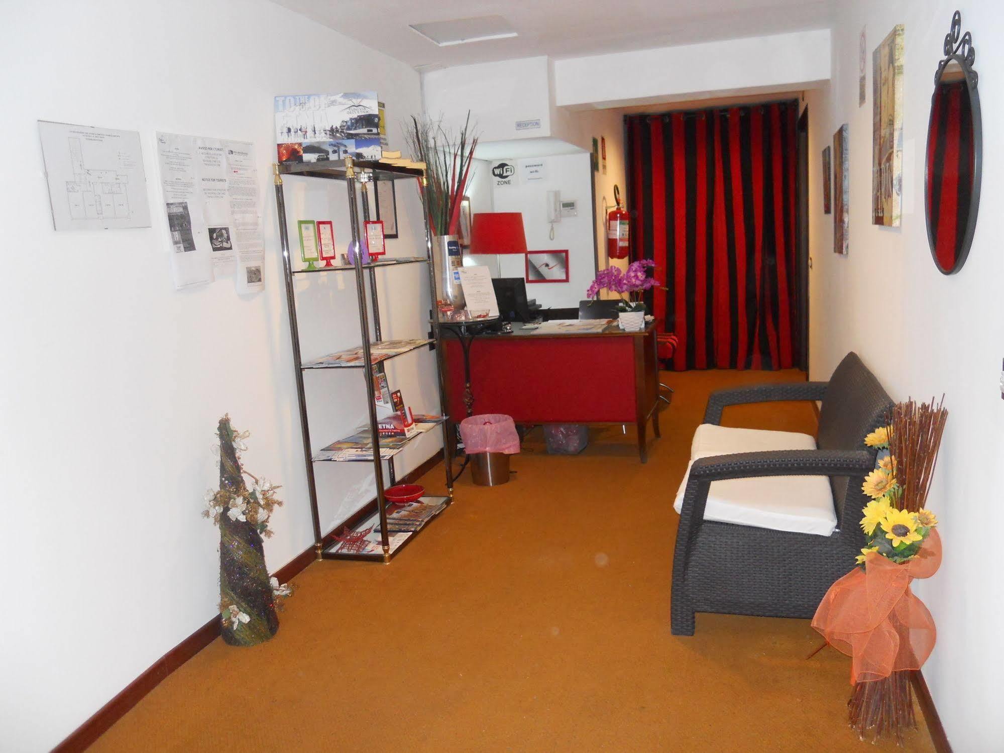 Catania Crossing B&B - Rooms & Comforts エクステリア 写真